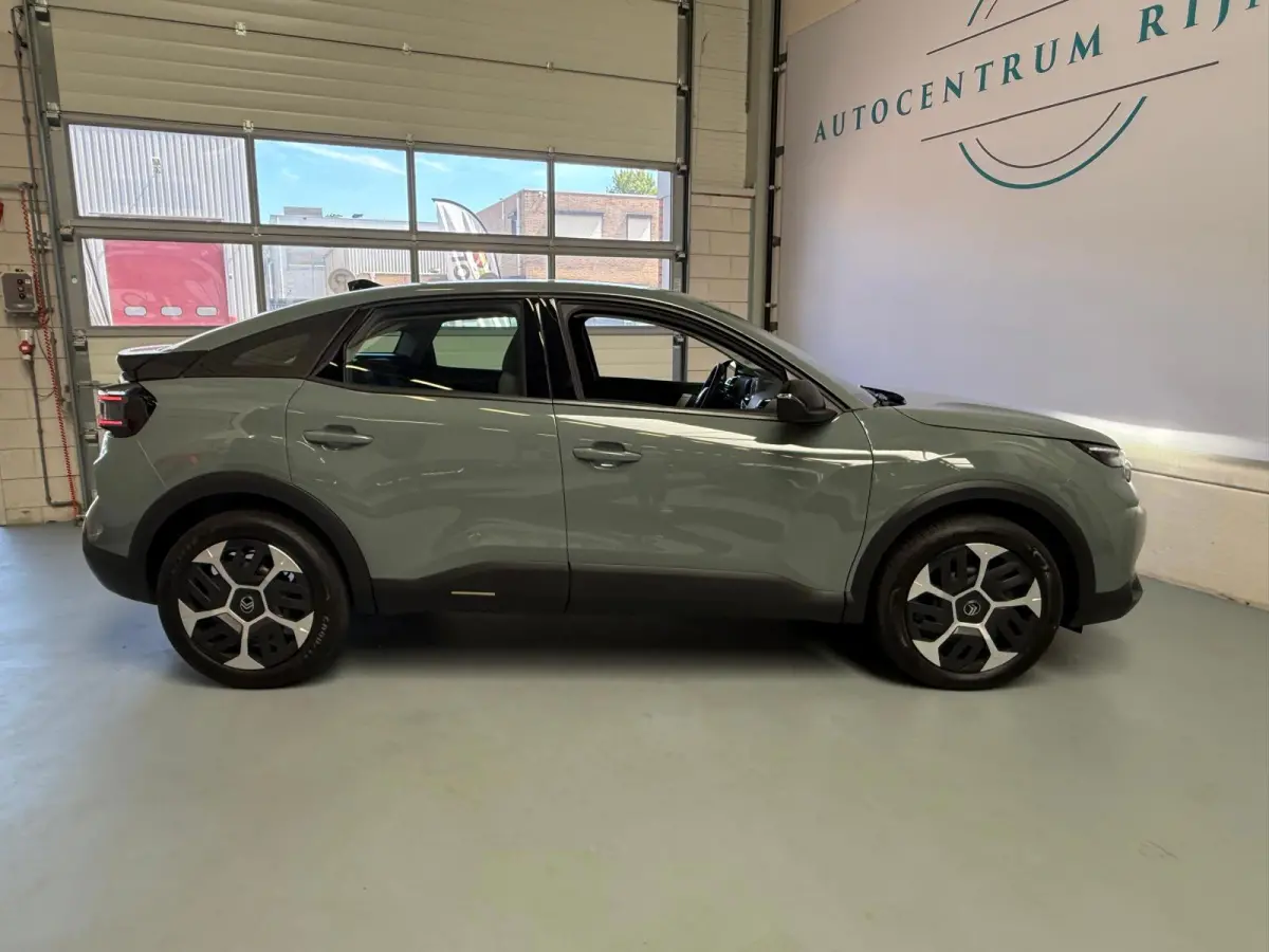 1.2 Hybrid 145pk Collection, 1 Jaar Bovag Garantie, Automaat, Camera, Navi