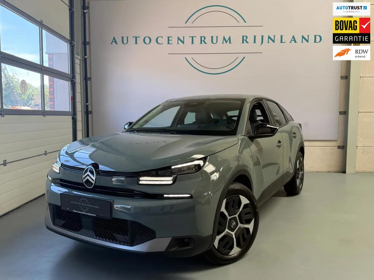 1.2 Hybrid 145pk Collection, 1 Jaar Bovag Garantie, Automaat, Camera, Navi