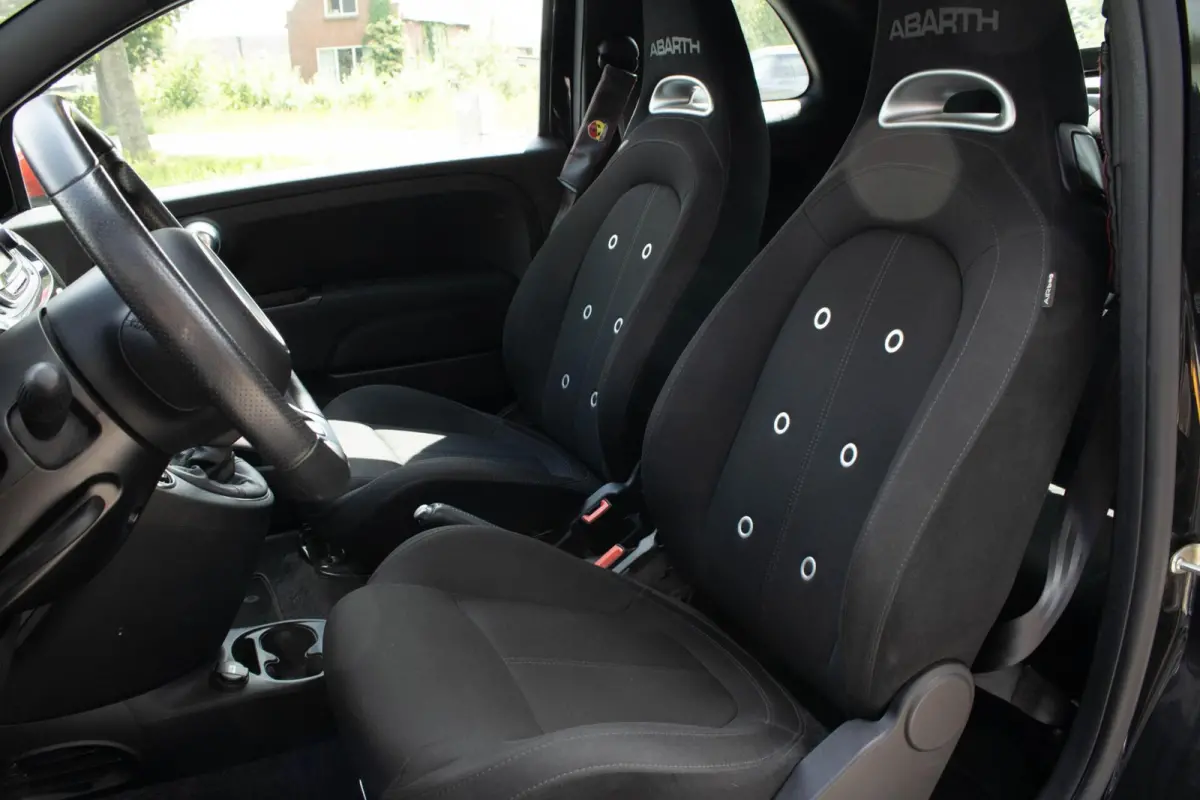 1.4 T-Jet Abarth 595|Cabrio|Parkeersensoren|Stoelverwarming|