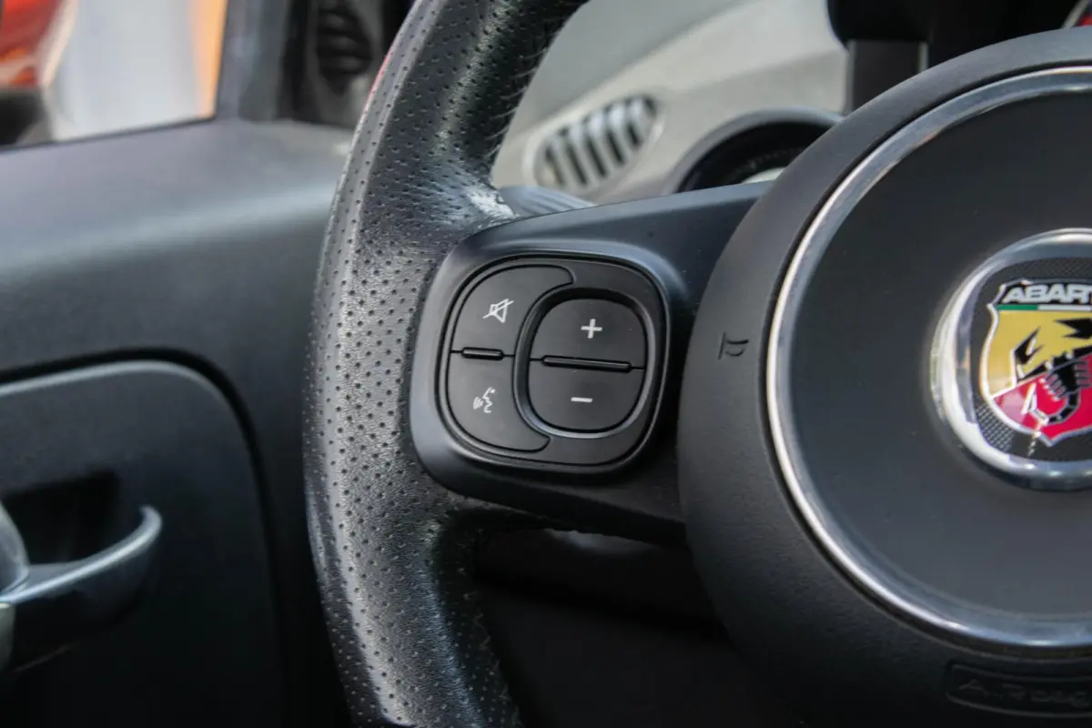 1.4 T-Jet Abarth 595|Cabrio|Parkeersensoren|Stoelverwarming|