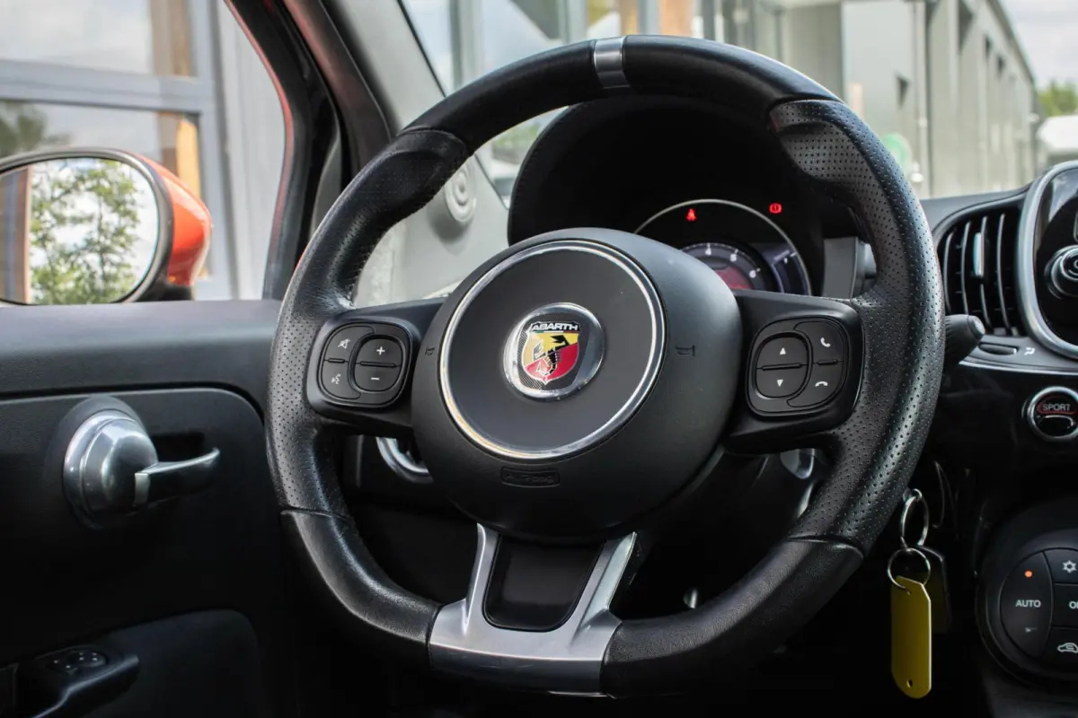 1.4 T-Jet Abarth 595|Cabrio|Parkeersensoren|Stoelverwarming|