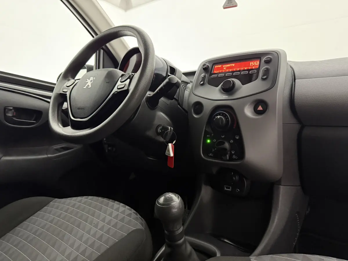 1.0 e-VTi Active | Airco | LED | NAP