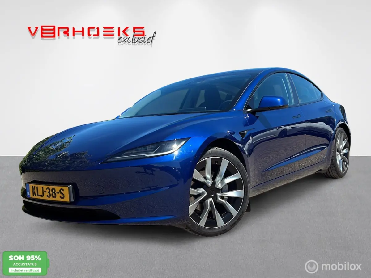 Premium Long Range AWD 78 kWh BTW!!