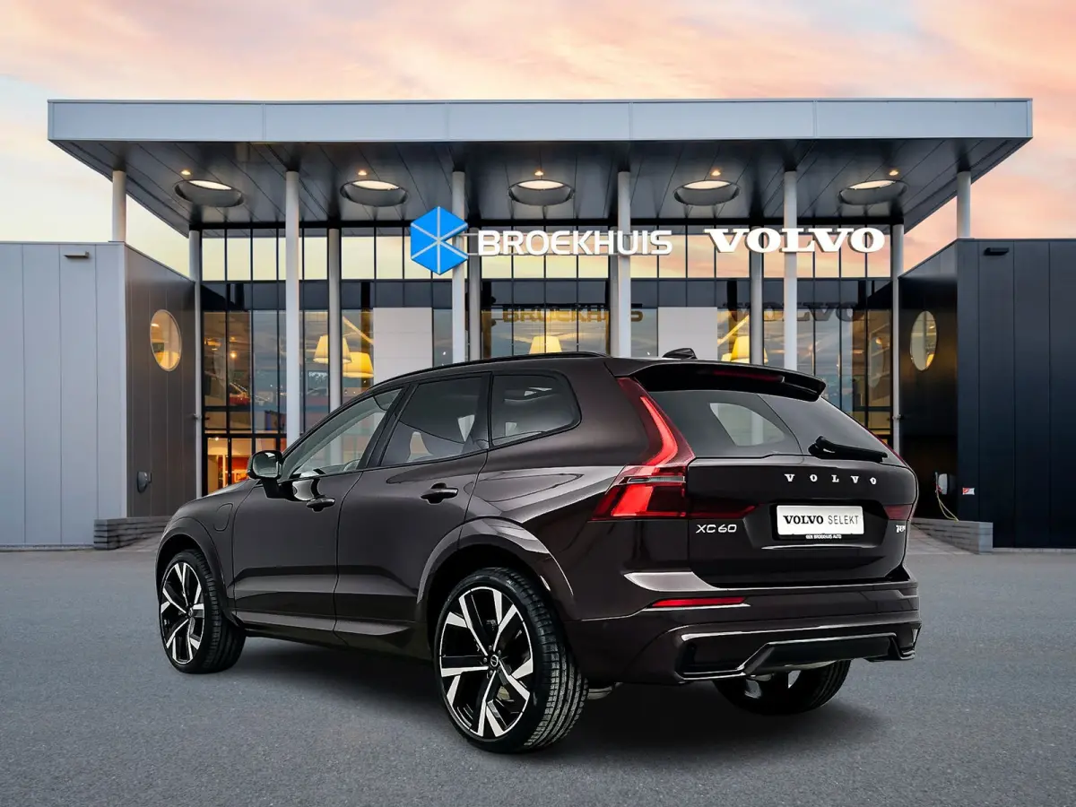 T8 Plug-in hybrid AWD Ultra Dark Exec. Ed. | 22" | Luchtvering | Getint&Gelaagd Glas | Geventileerd Nappa | Massagestoelen | Bowers & Wilkins | Panoramadak | Head-Up | 360 Camera | Elektr. v