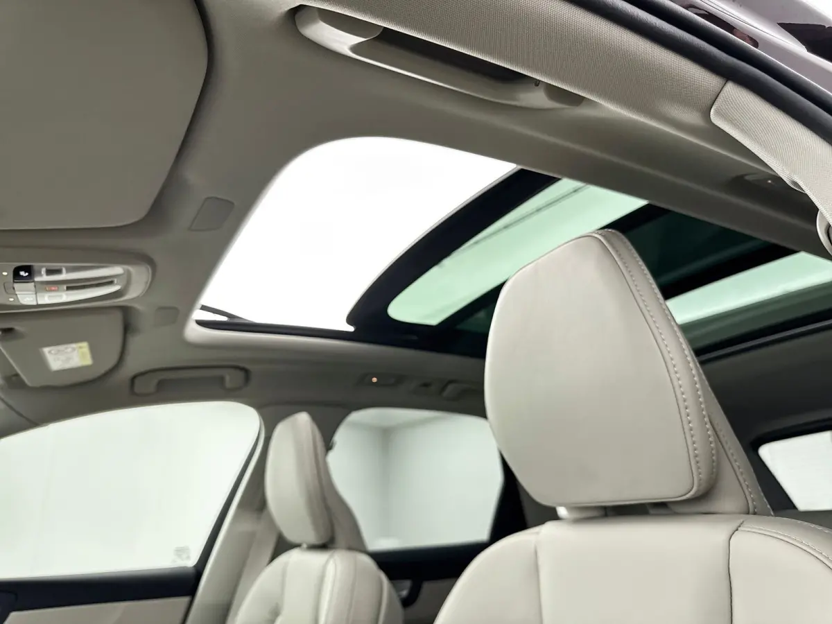 T8 Plug-in hybrid AWD Ultra Dark Exec. Ed. | 22" | Luchtvering | Getint&Gelaagd Glas | Geventileerd Nappa | Massagestoelen | Bowers & Wilkins | Panoramadak | Head-Up | 360 Camera | Elektr. v