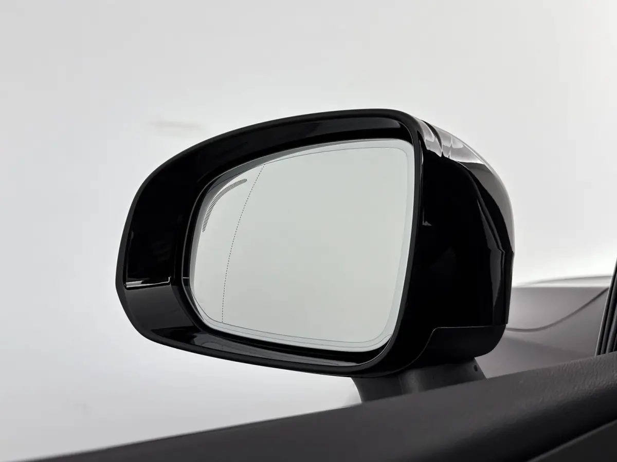 T8 Plug-in hybrid AWD Ultra Dark Exec. Ed. | 22" | Luchtvering | Getint&Gelaagd Glas | Geventileerd Nappa | Massagestoelen | Bowers & Wilkins | Panoramadak | Head-Up | 360 Camera | Elektr. v