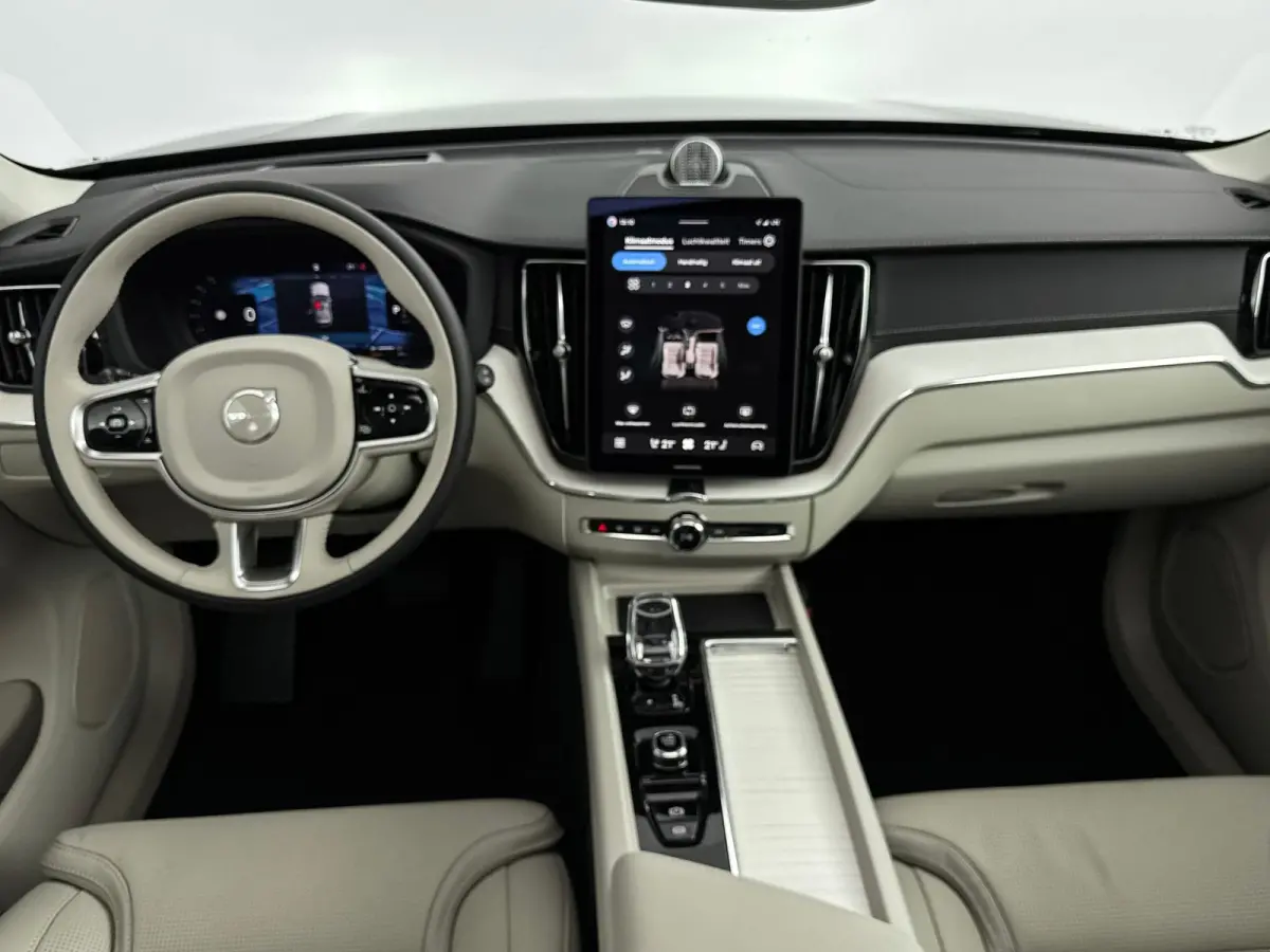 T8 Plug-in hybrid AWD Ultra Dark Exec. Ed. | 22" | Luchtvering | Getint&Gelaagd Glas | Geventileerd Nappa | Massagestoelen | Bowers & Wilkins | Panoramadak | Head-Up | 360 Camera | Elektr. v
