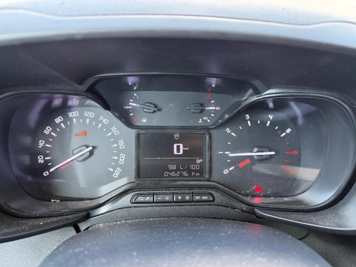 1.2 Turbo Live | Navigatie | Carplay | Airco | Cruise Control | DAB |