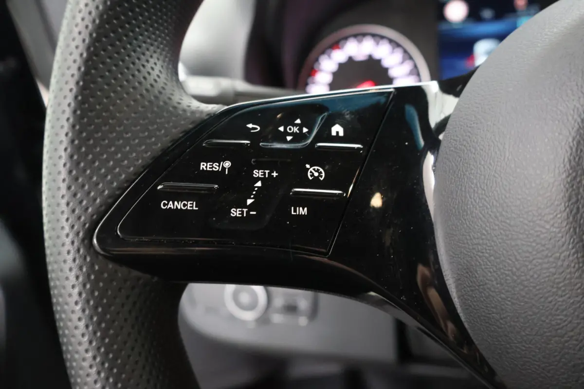 317 CDI | Aut. | L4 H2 | Pro | Parkeercamera | Apple Carplay/Android Auto | 3-zits | Airco | Cruise Control | Certified