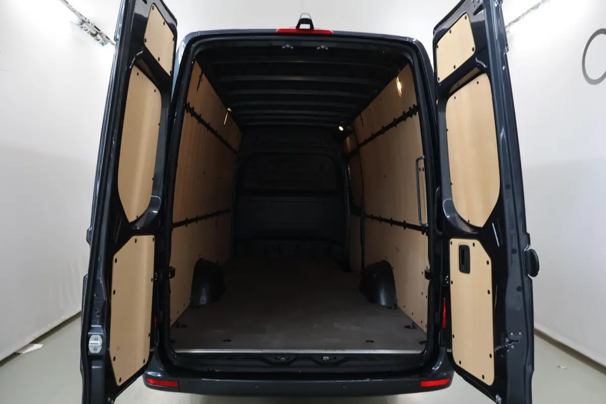 317 CDI | Aut. | L4 H2 | Pro | Parkeercamera | Apple Carplay/Android Auto | 3-zits | Airco | Cruise Control | Certified