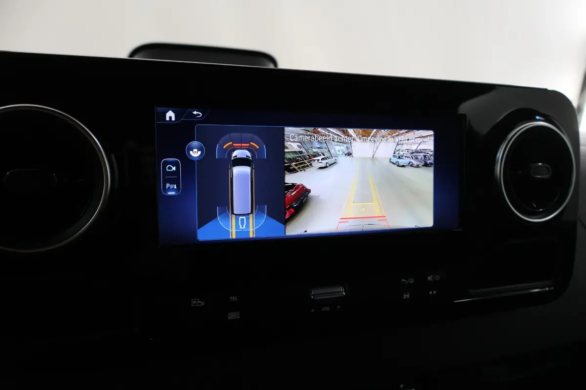 317 CDI | Aut. | L4 H2 | Pro | Parkeercamera | Apple Carplay/Android Auto | 3-zits | Airco | Cruise Control | Certified