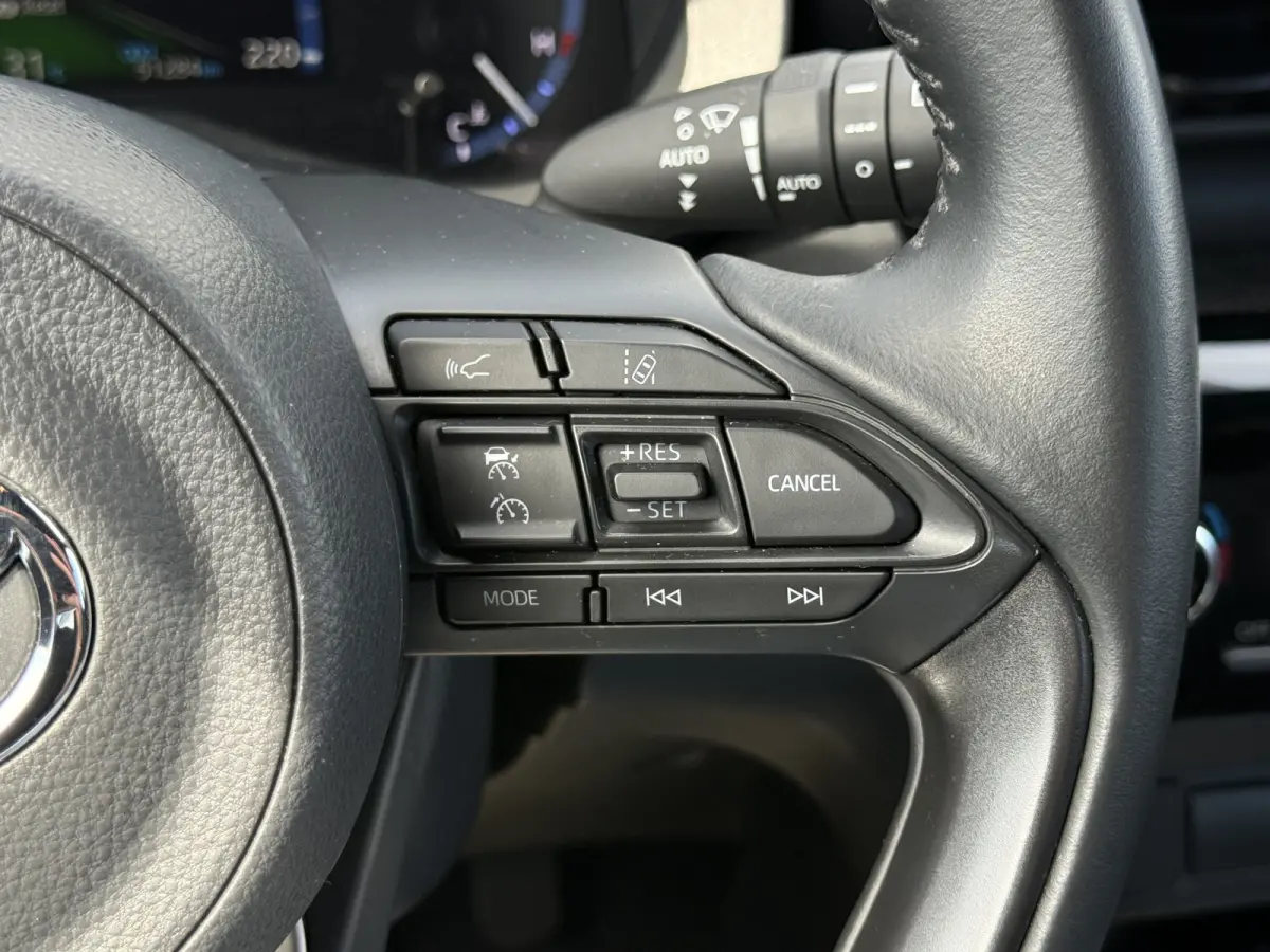 1.5 Hybrid Business Plus | Navi | ACC | Camera | Keyless | LED