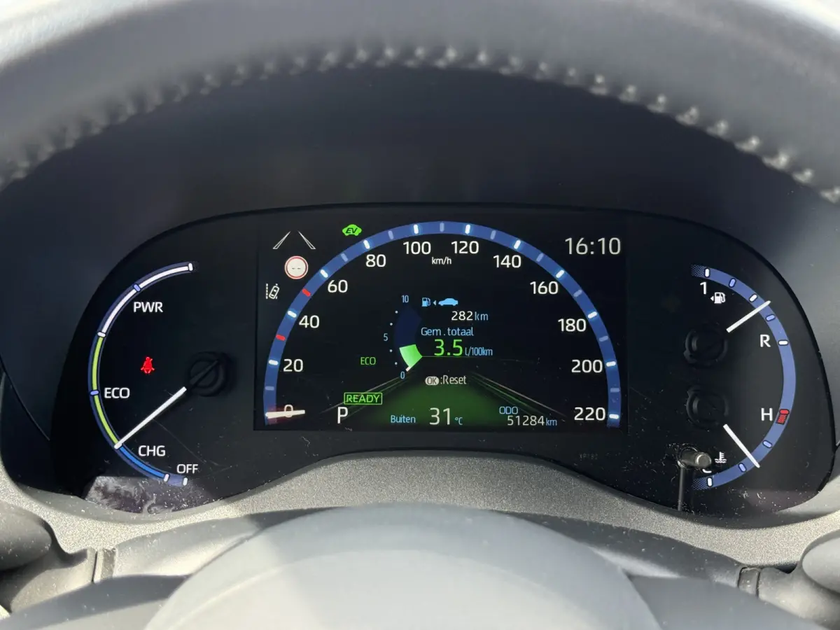 1.5 Hybrid Business Plus | Navi | ACC | Camera | Keyless | LED