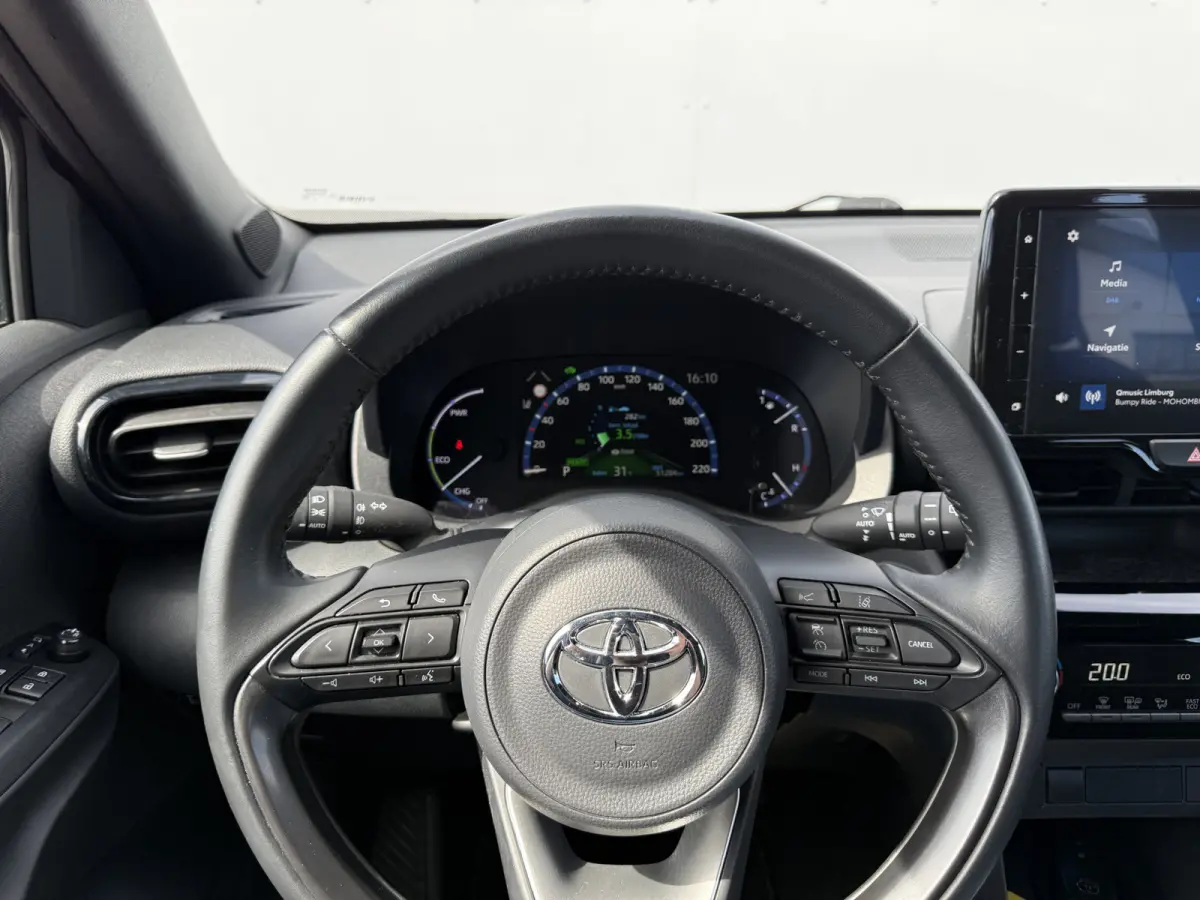 1.5 Hybrid Business Plus | Navi | ACC | Camera | Keyless | LED