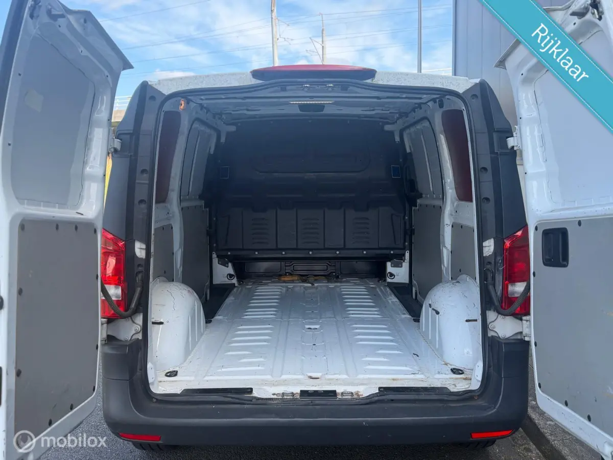 Bestel 109 CDI , 2X schuifdeur, Apple Carplay.