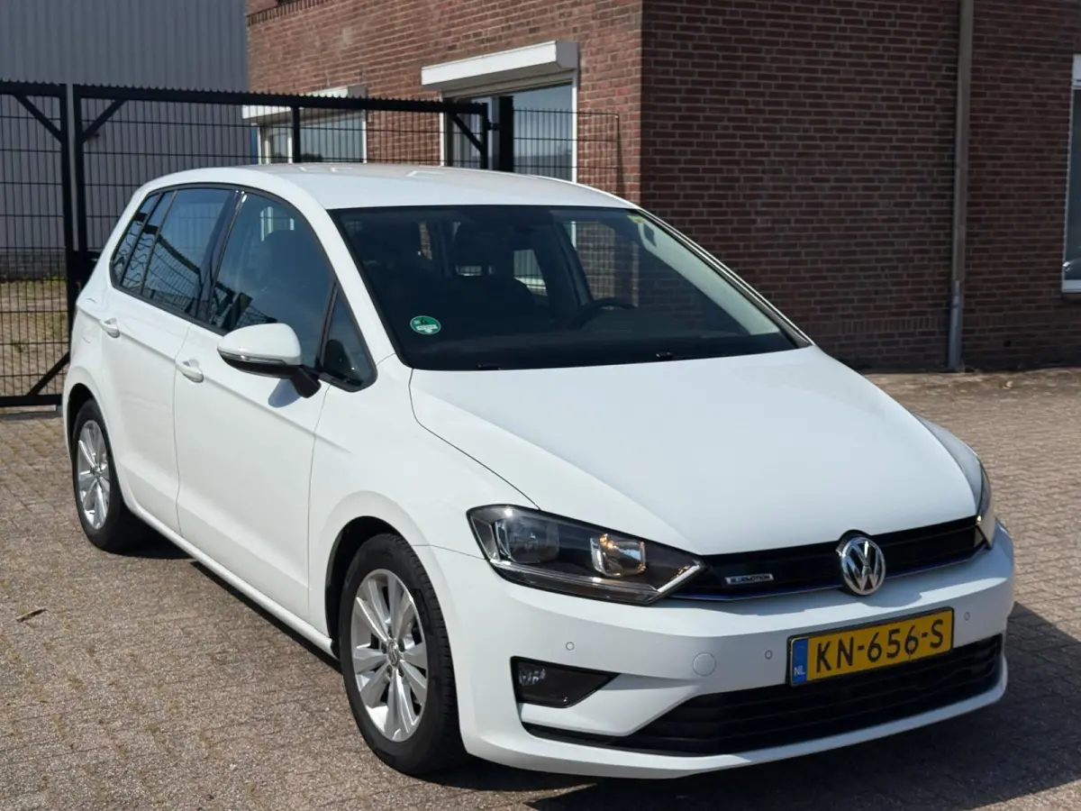 1.0 TSI Connected Series incl beurt!