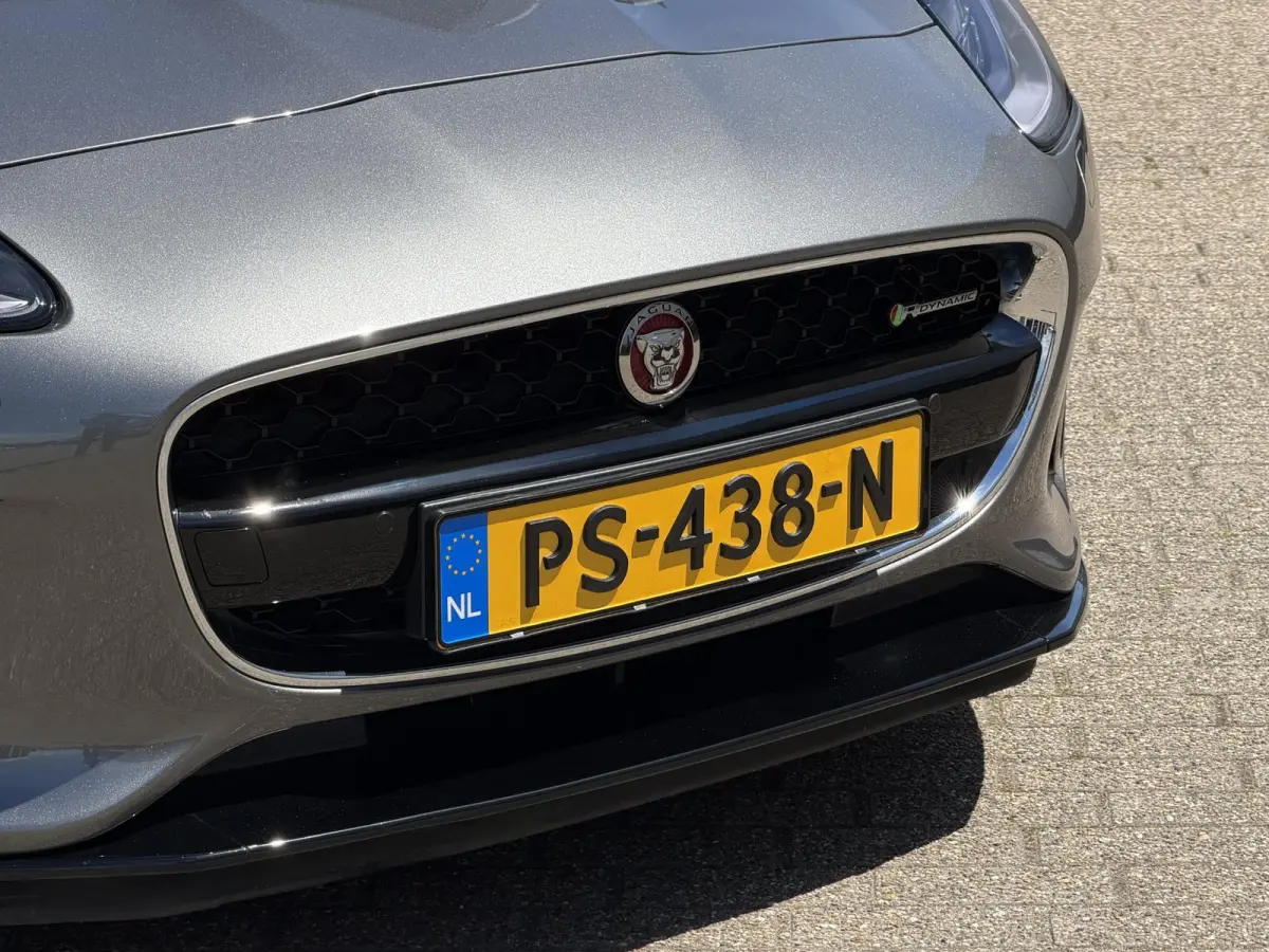 2.0T R-Dynamic | NL-auto/1e eign./Sportuitlaat/Climate Pack
