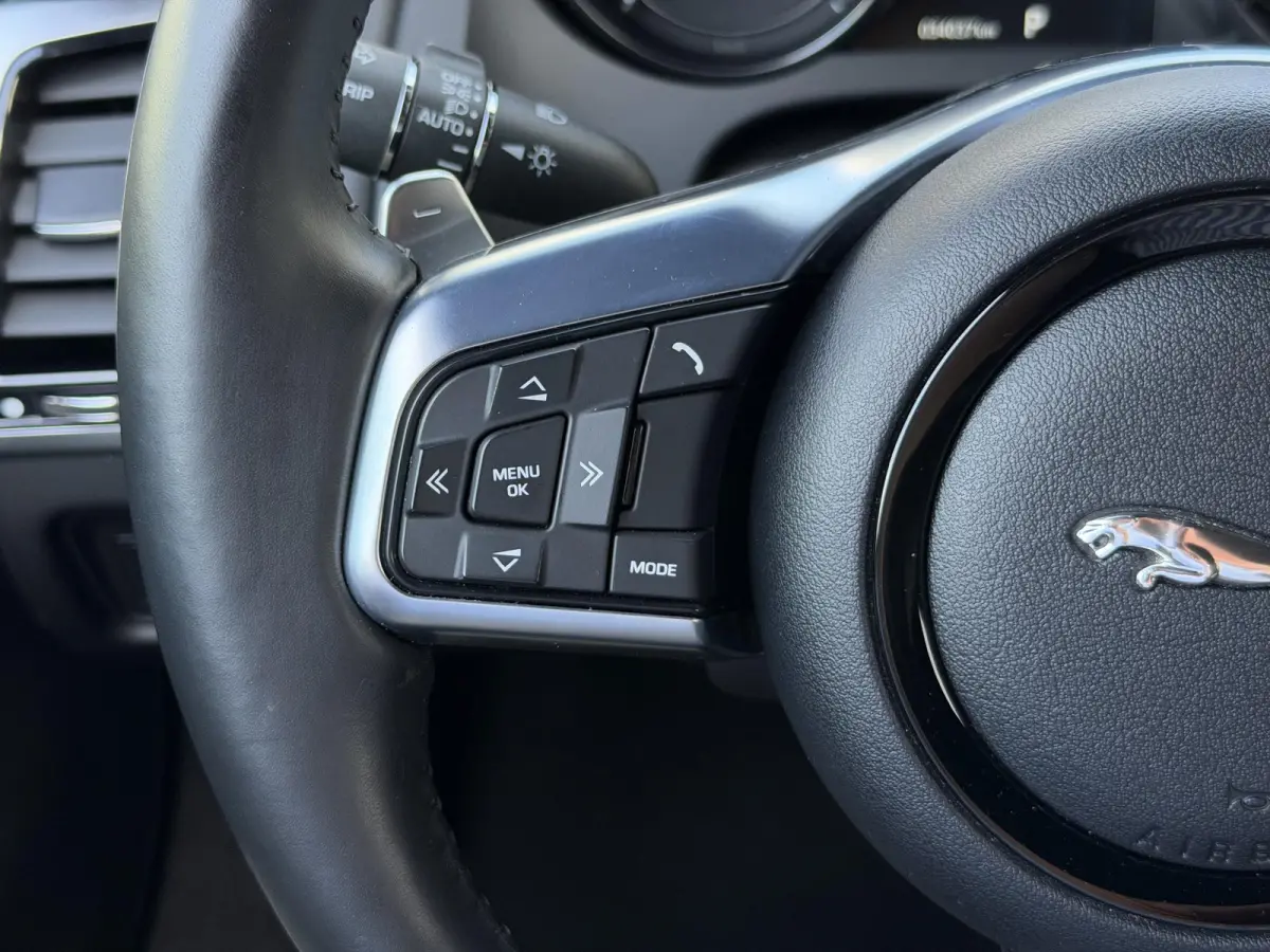 2.0T R-Dynamic | NL-auto/1e eign./Sportuitlaat/Climate Pack
