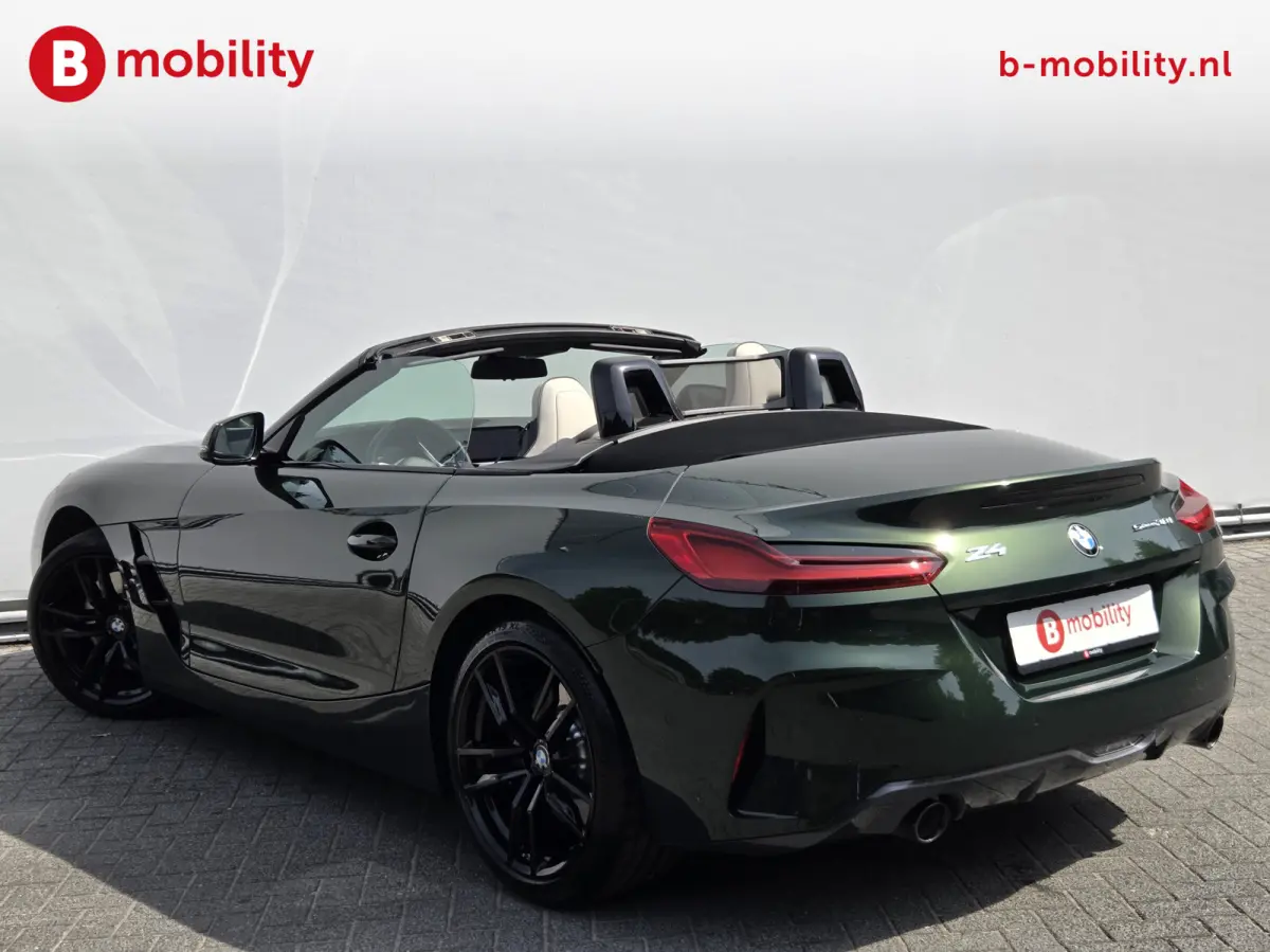 sDrive 30i High Executive M-Sport 'Sanremo Green' Head-Up Harman/Kardon | Adaptive Cruise Control | Stuur/Stoelverwarming | Achteruitrijcamera | DAB