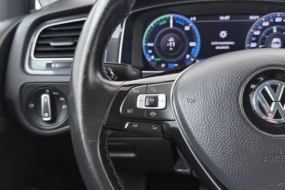 E-DITION 92%SOH Warmtepomp Digi.Dashboard Leder Camera Carplay