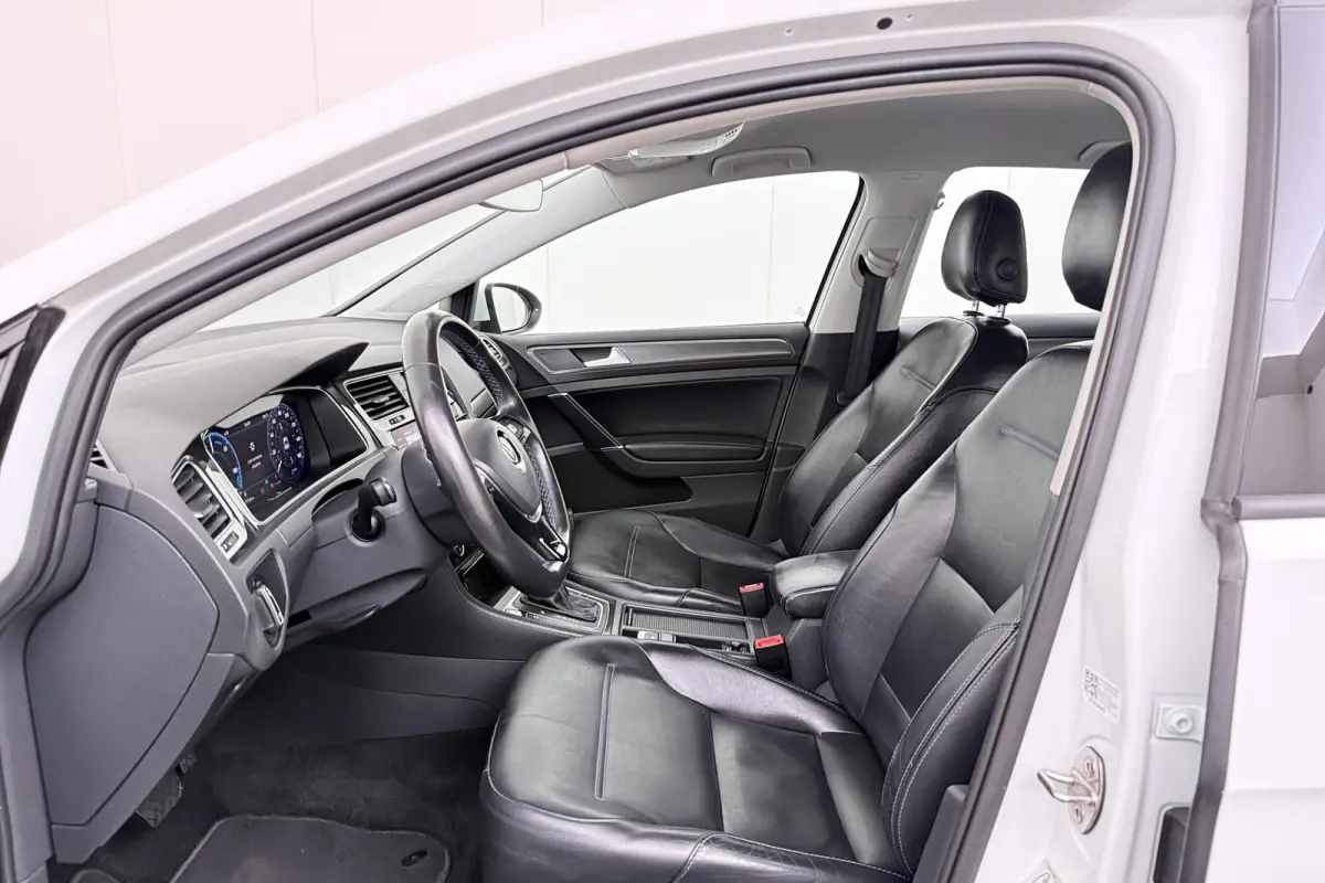 E-DITION 92%SOH Warmtepomp Digi.Dashboard Leder Camera Carplay