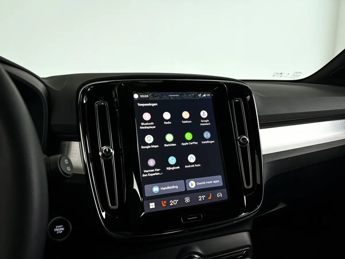 B4 Plus Dark | Parkeercamera | Harman Kardon | Stoel- en Stuurverwarming | Trekhaak