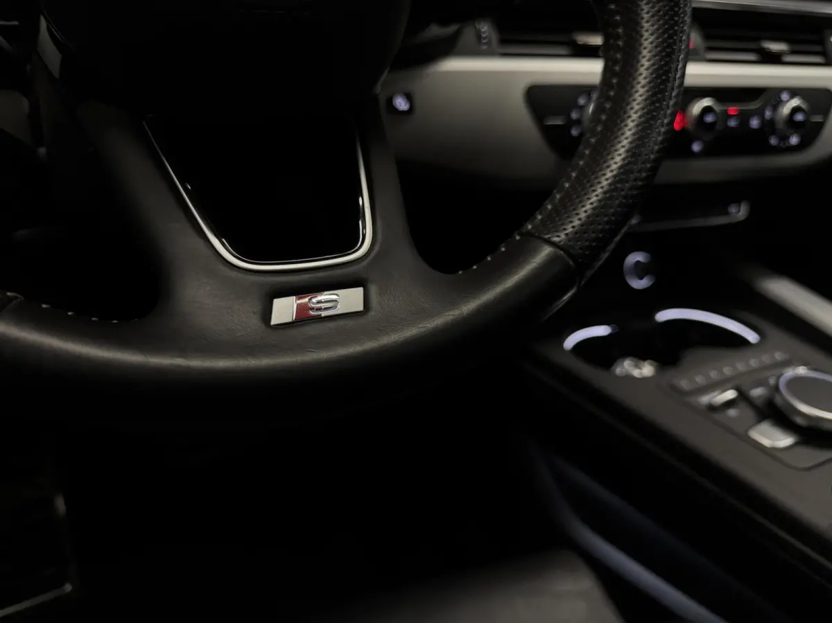 2.0 TFSI S-Tronic|Pano|Leer|Matrix|RS