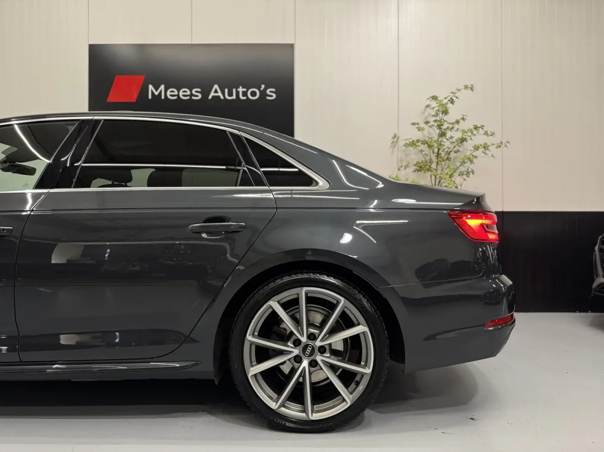 2.0 TFSI S-Tronic|Pano|Leer|Matrix|RS