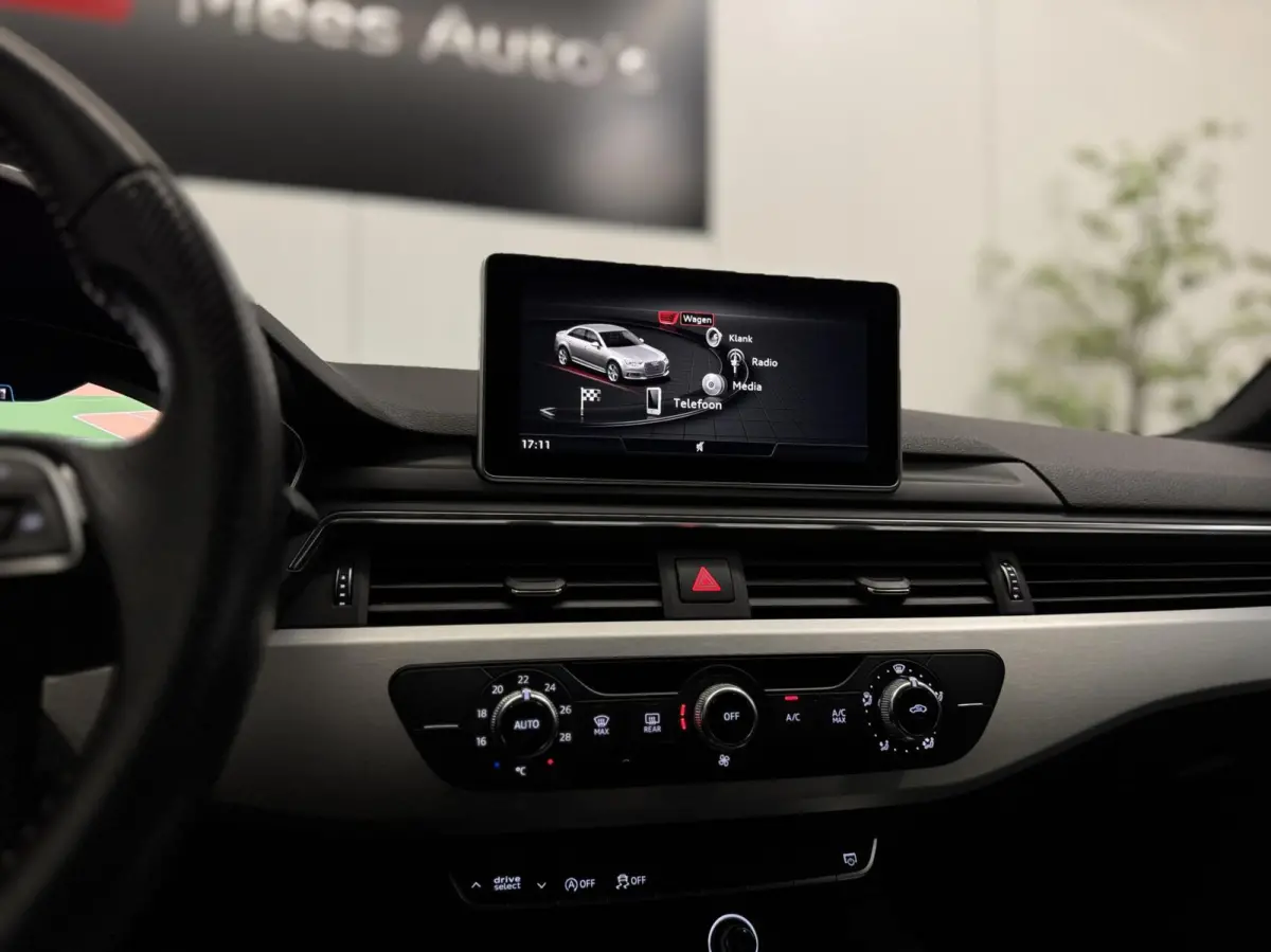2.0 TFSI S-Tronic|Pano|Leer|Matrix|RS