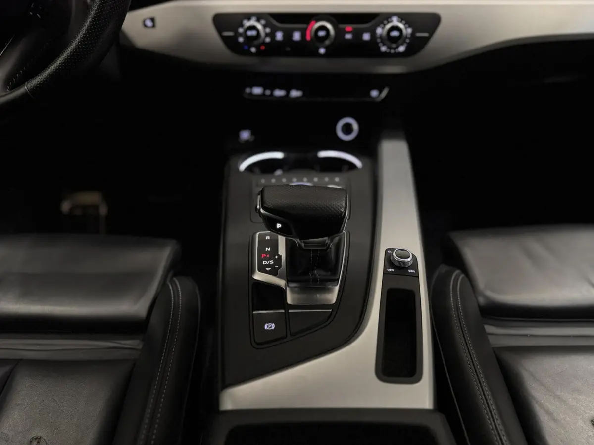 2.0 TFSI S-Tronic|Pano|Leer|Matrix|RS