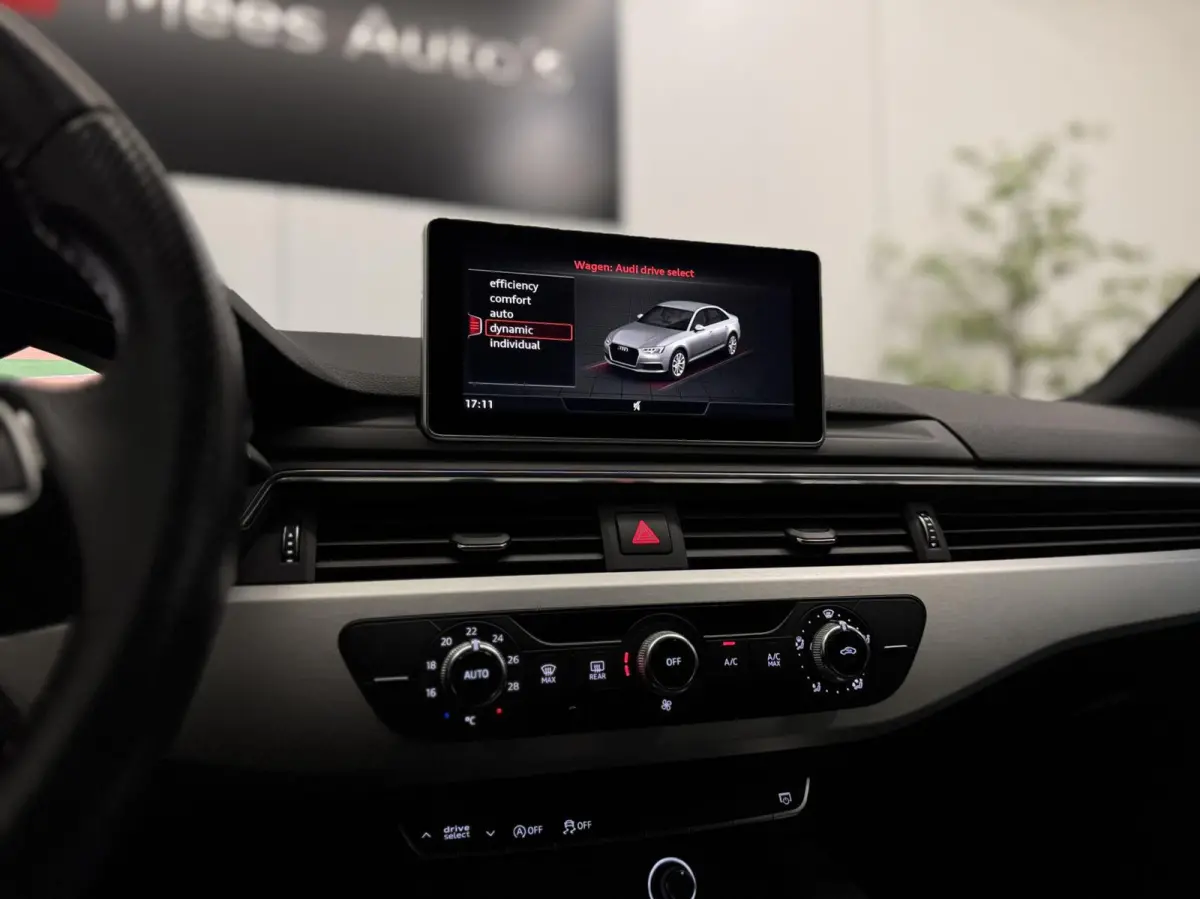 2.0 TFSI S-Tronic|Pano|Leer|Matrix|RS