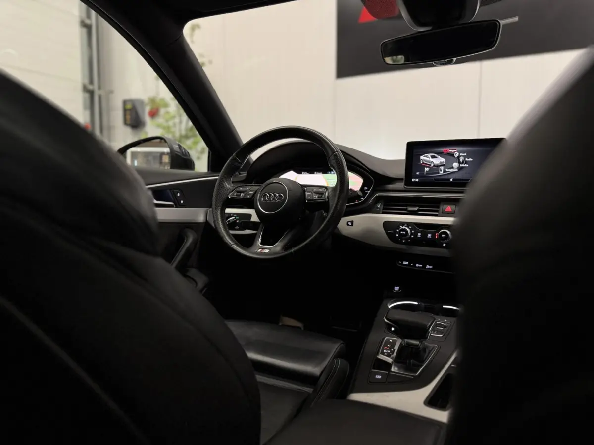2.0 TFSI S-Tronic|Pano|Leer|Matrix|RS