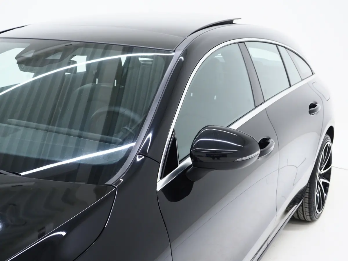 250 e Premium | Panoramadak | Leder | Trekhaak | Camera | Sfeerlicht | Carbon | Cruise | LED