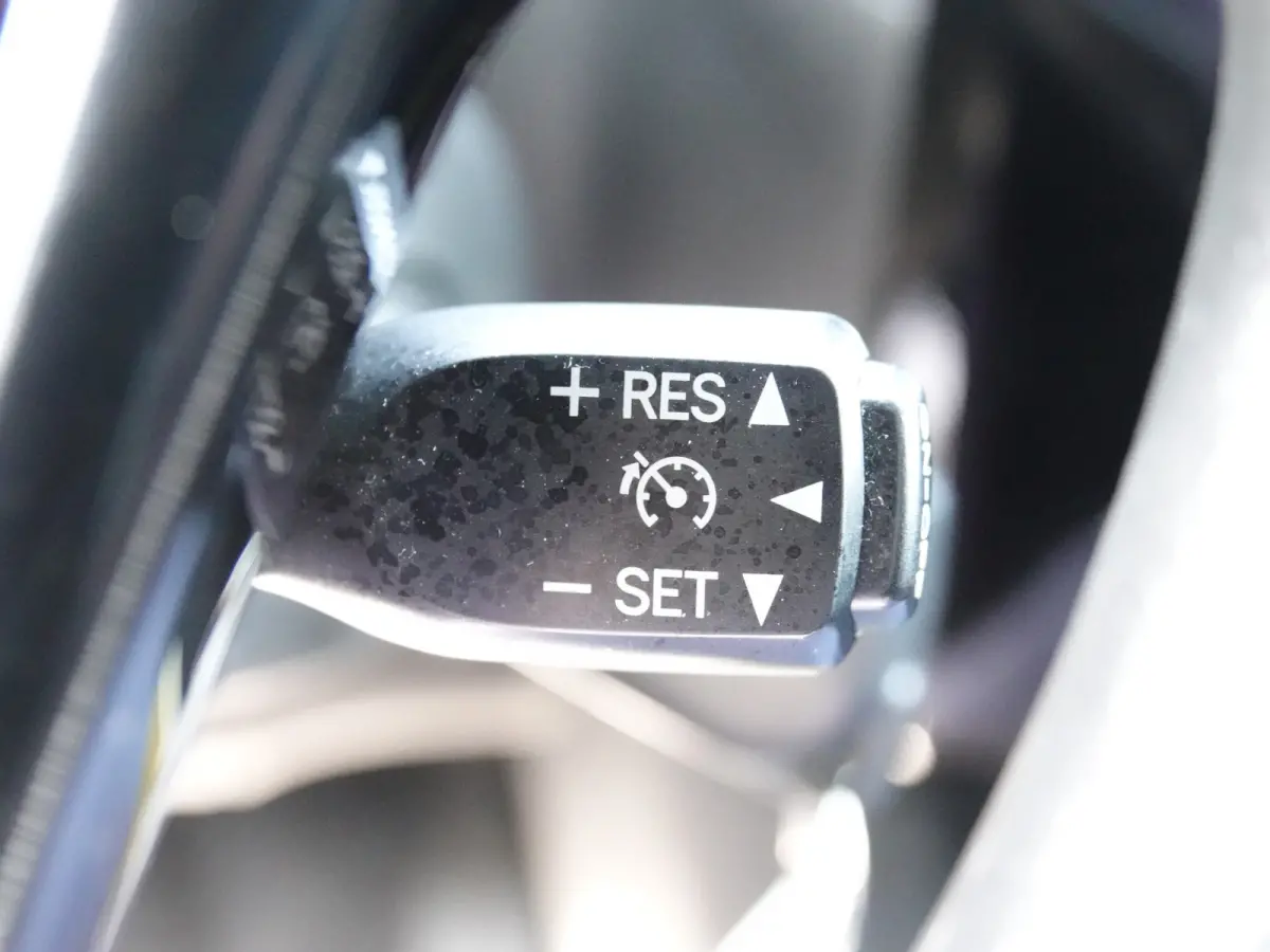 1.0 VTi Feel AIRCO | AUDIO | BT-TEL