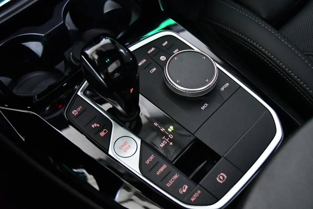 XDRIVE30E Pano*side-assist*Keyless