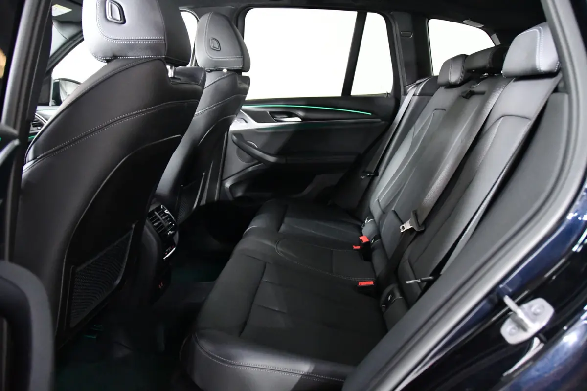 XDRIVE30E Pano*side-assist*Keyless