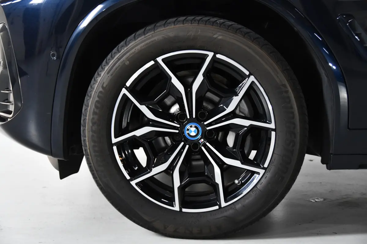 XDRIVE30E Pano*side-assist*Keyless