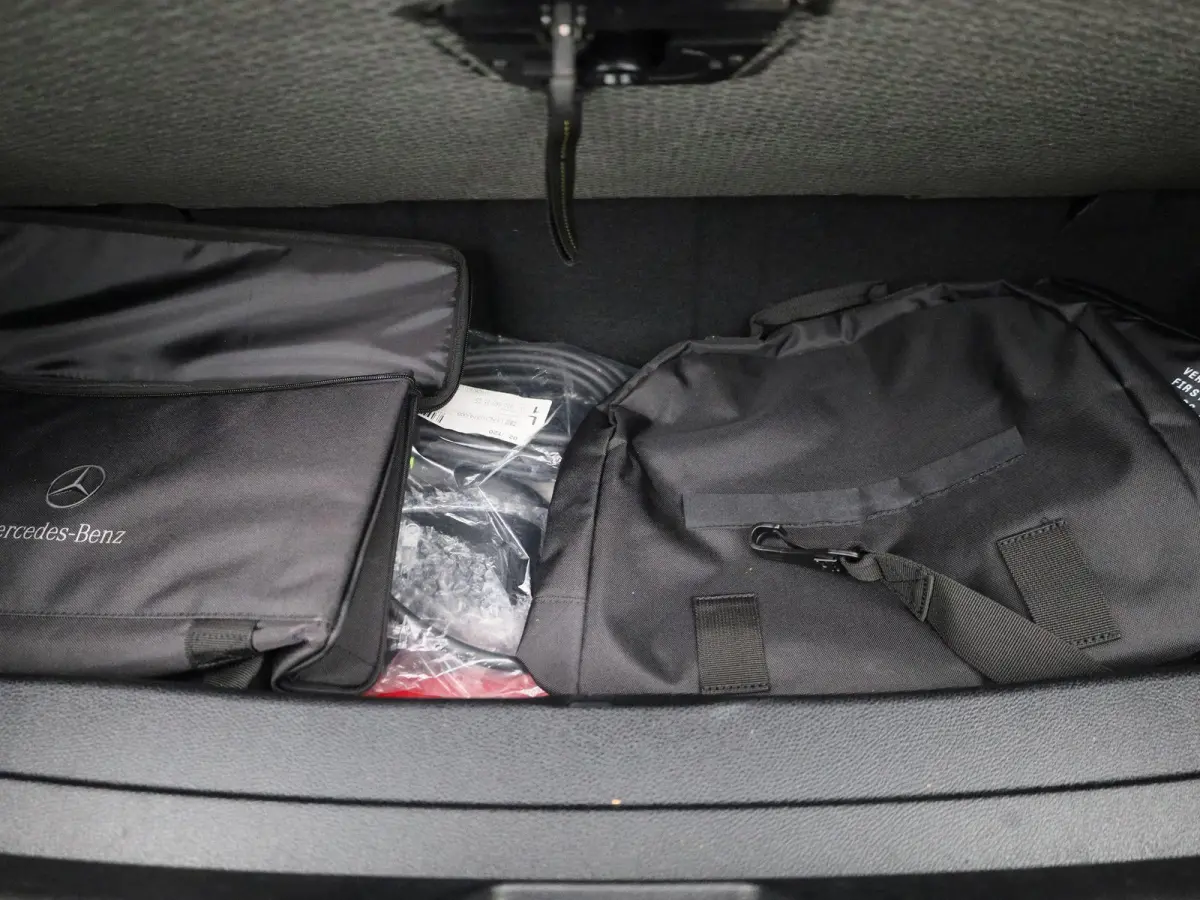 300e 4MATIC Business Solution AMG | PANORAMADAK | 360 CAMERA | STOELVERWARMING | NAVIGATIE | TREKHAAK