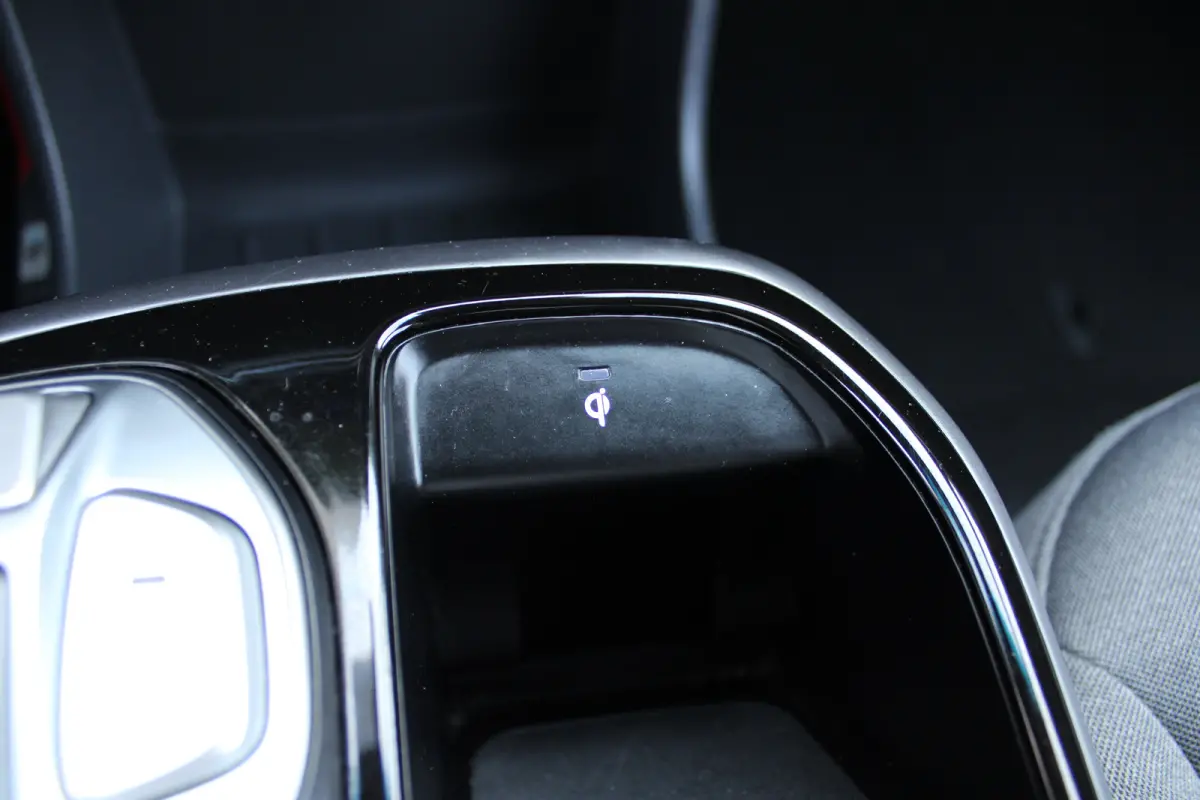 Comfort EV 38 kWh SOH 100% | Achteruitrijcamera | Navigatiesysteem full map | Voorstoelen verwarmd