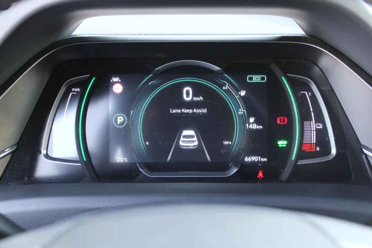 Comfort EV 38 kWh SOH 100% | Achteruitrijcamera | Navigatiesysteem full map | Voorstoelen verwarmd