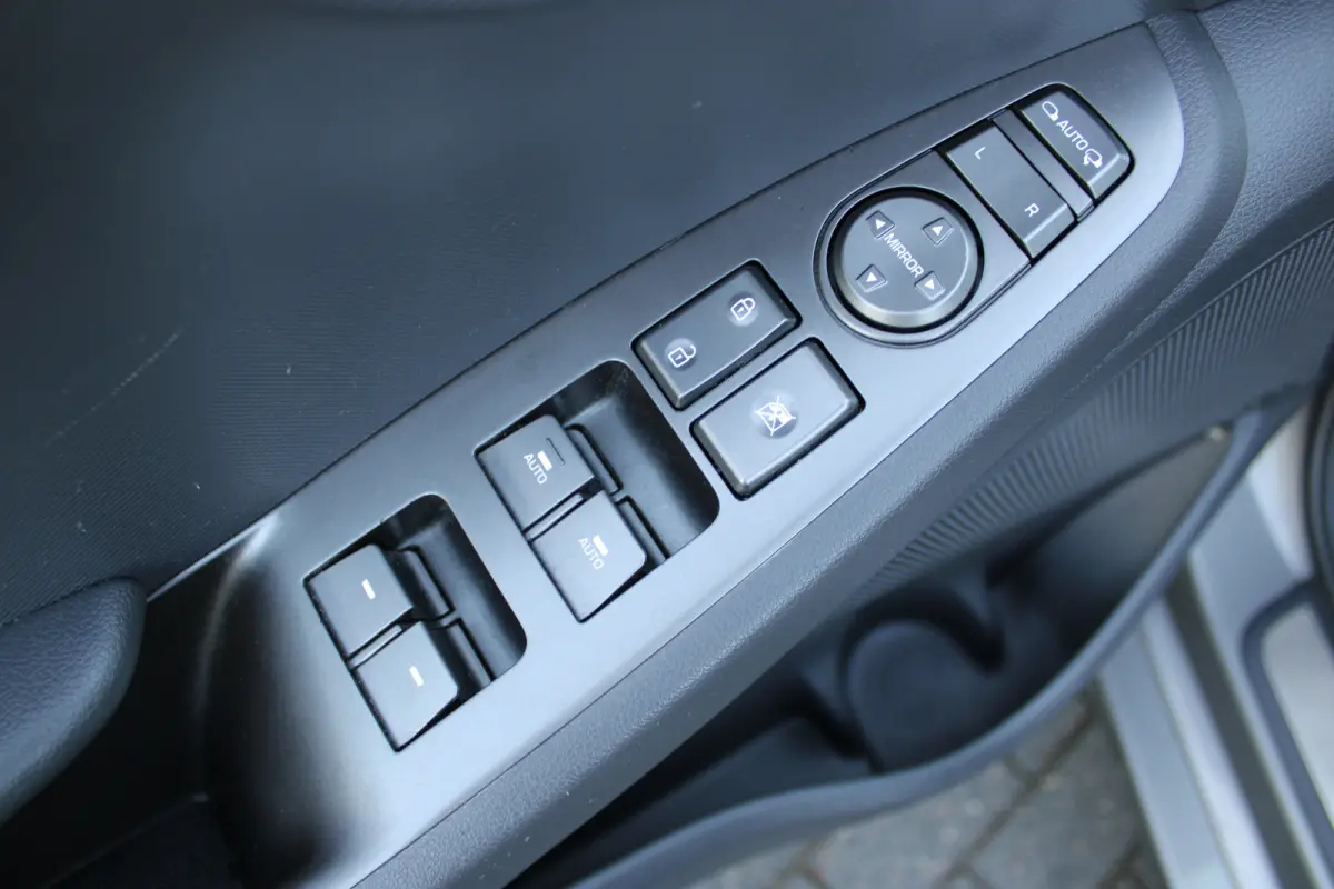Comfort EV 38 kWh SOH 100% | Achteruitrijcamera | Navigatiesysteem full map | Voorstoelen verwarmd