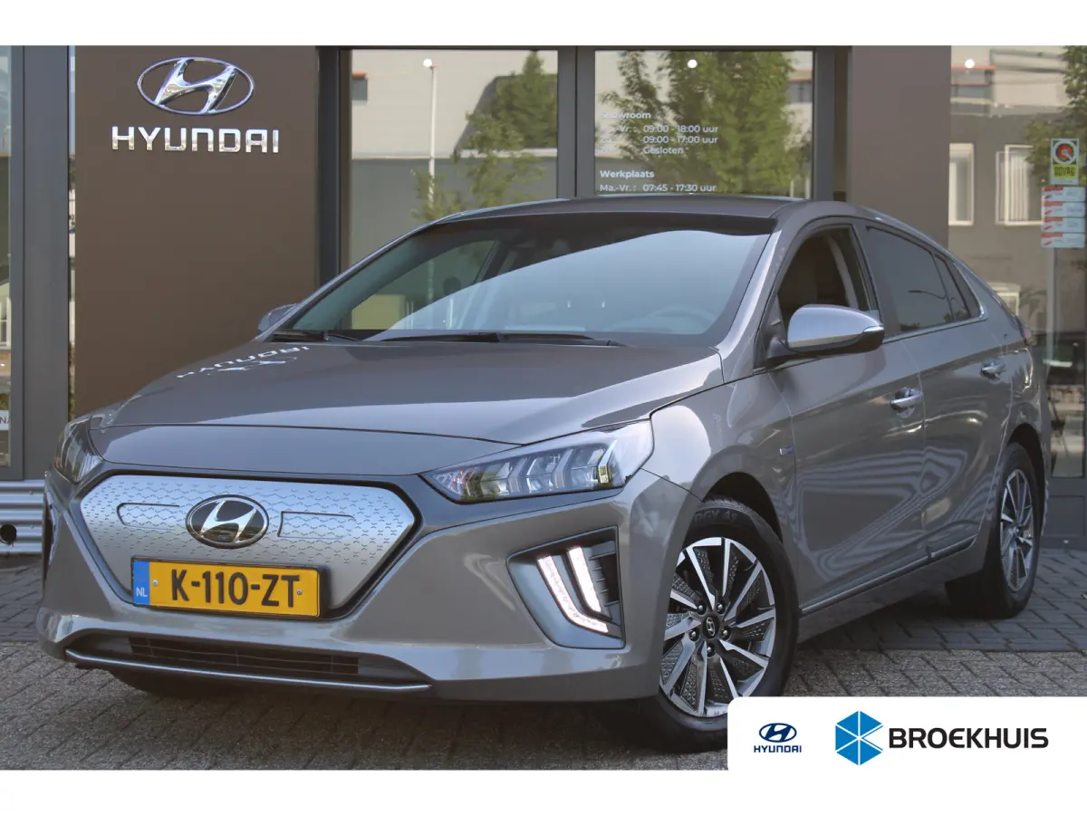 Comfort EV 38 kWh SOH 100% | Achteruitrijcamera | Navigatiesysteem full map | Voorstoelen verwarmd