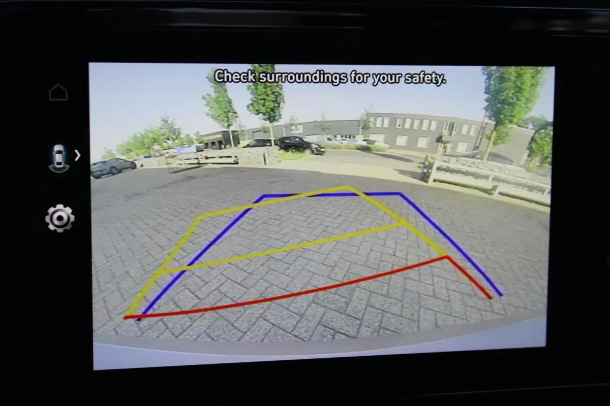 Comfort EV 38 kWh SOH 100% | Achteruitrijcamera | Navigatiesysteem full map | Voorstoelen verwarmd