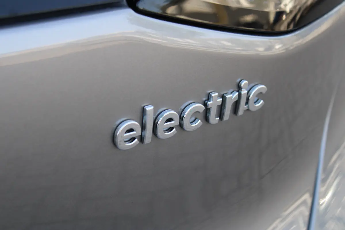 Comfort EV 38 kWh SOH 100% | Achteruitrijcamera | Navigatiesysteem full map | Voorstoelen verwarmd