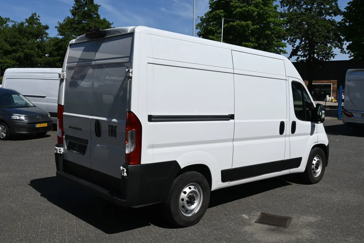 L2H2 140 pk 3.5t Camera, 270 Graden achterdeuren