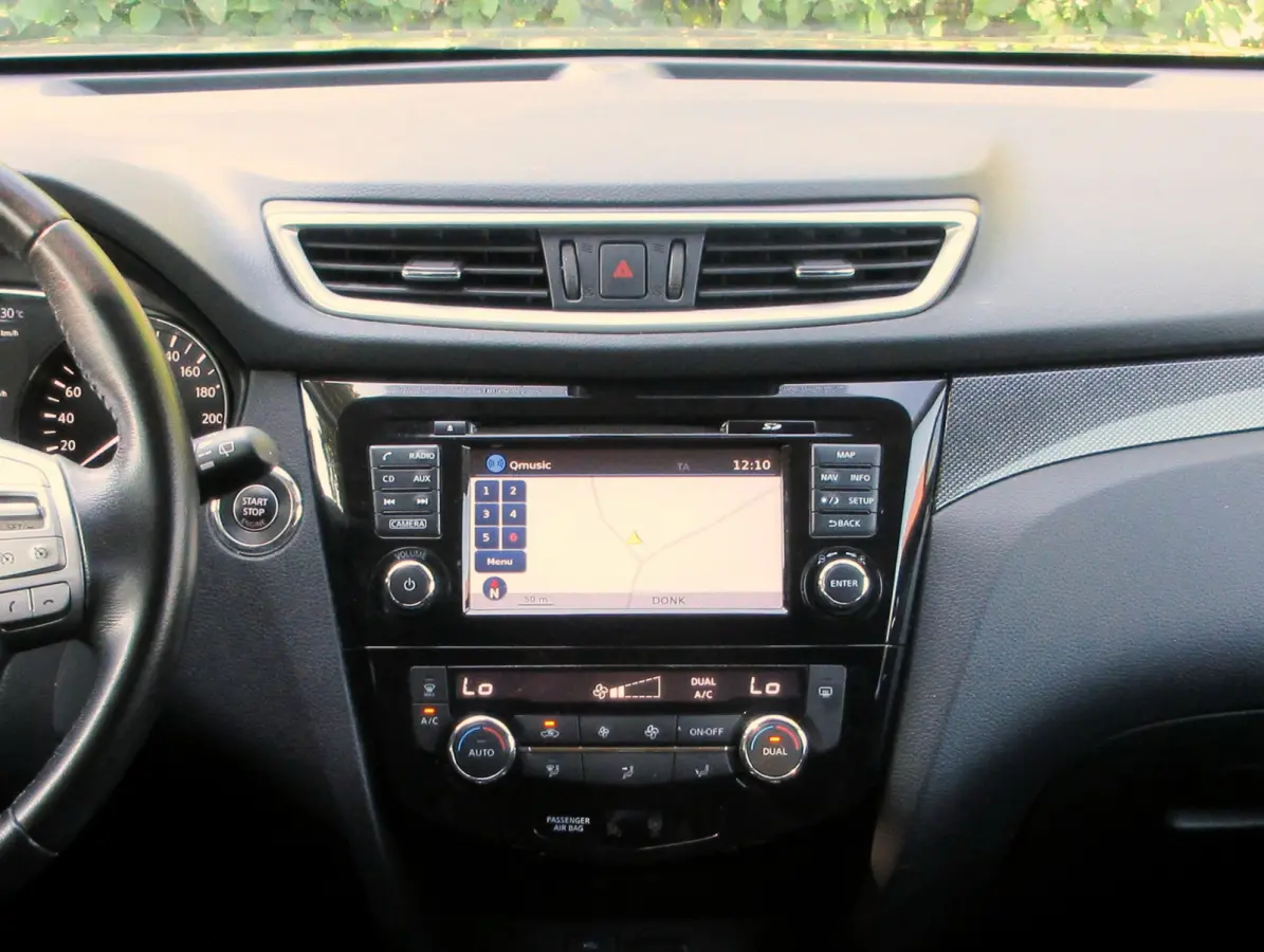 1.6 DIG-T Tekna * Navi * Cruise * Camera *