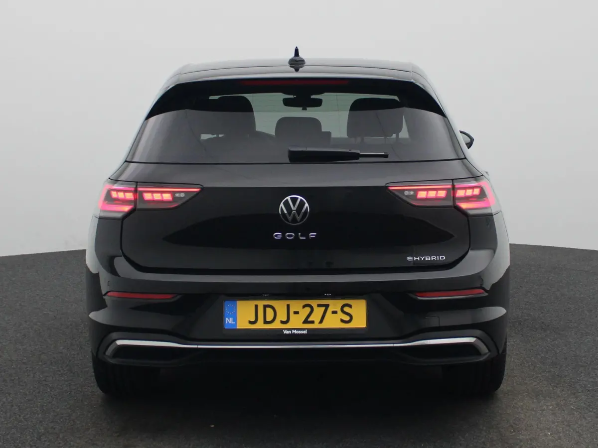 1.5 eHybrid Style Edition 204 PK Origineel Nederlands | 1e Eigenaar | Navigatie | Stoelverwarming | LED Matrix | Achteruitrijcamera | Parkeersensoren | Artvelours
