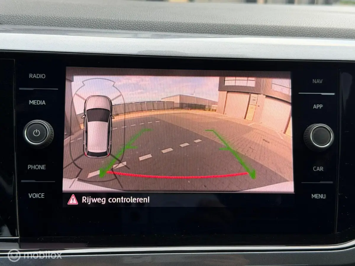 2.0 GTI / Pano / Virtual / Beats / ACC / Camera | Automatisch inparkeren | LED |