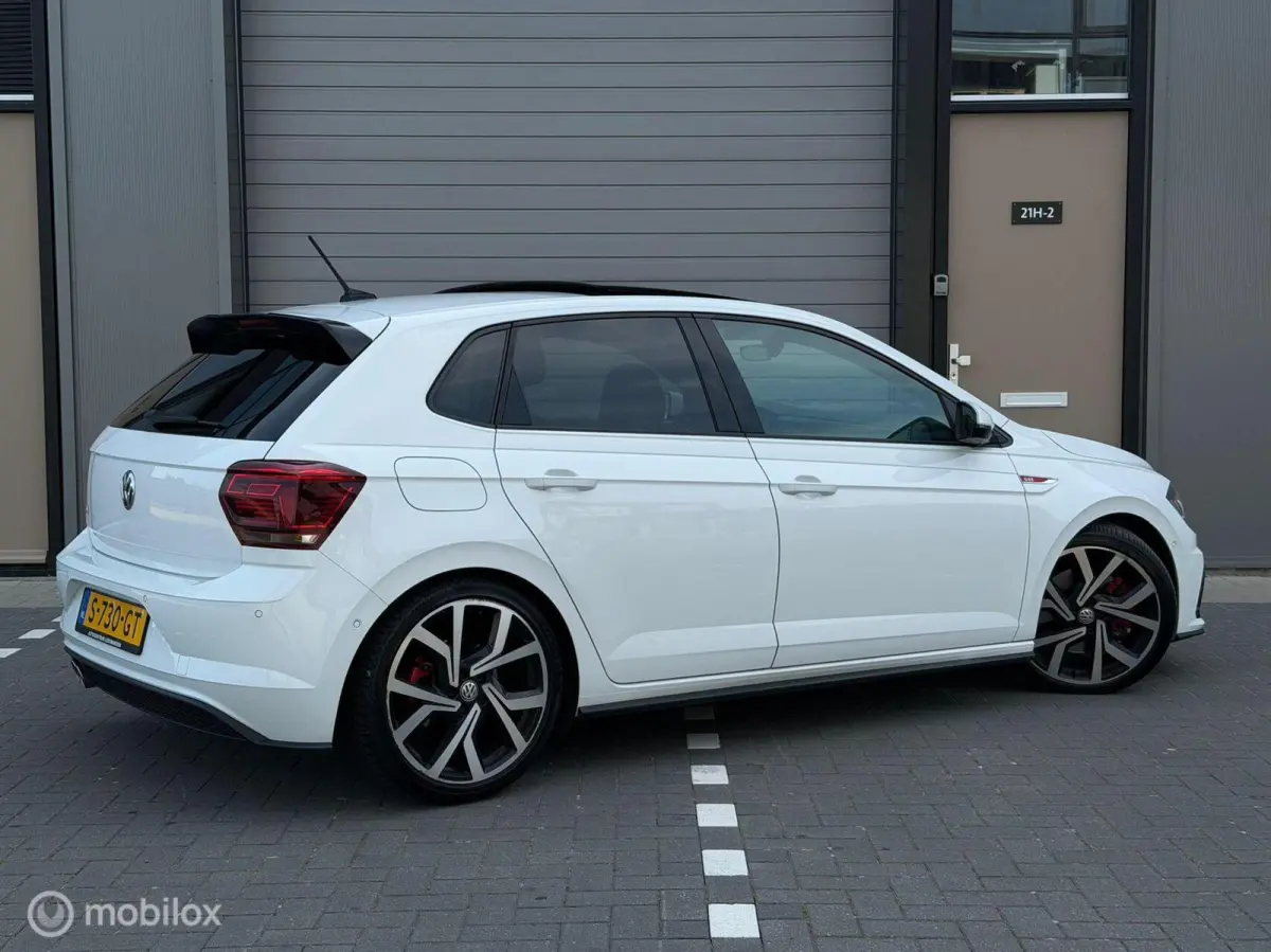 2.0 GTI / Pano / Virtual / Beats / ACC / Camera | Automatisch inparkeren | LED |