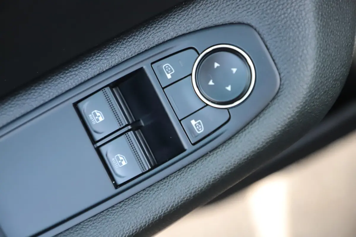 1.0 TCe Business Zen Navigatie Airco Cruise Control Carplay Android Bluetooth LED Parkeersensor